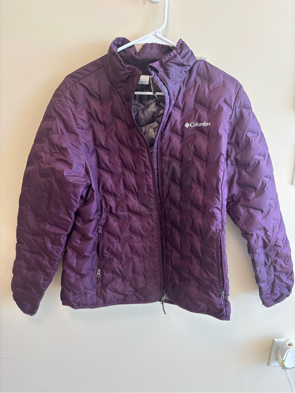Columbia Women's Packable Puffer Jacket in Deep Purple